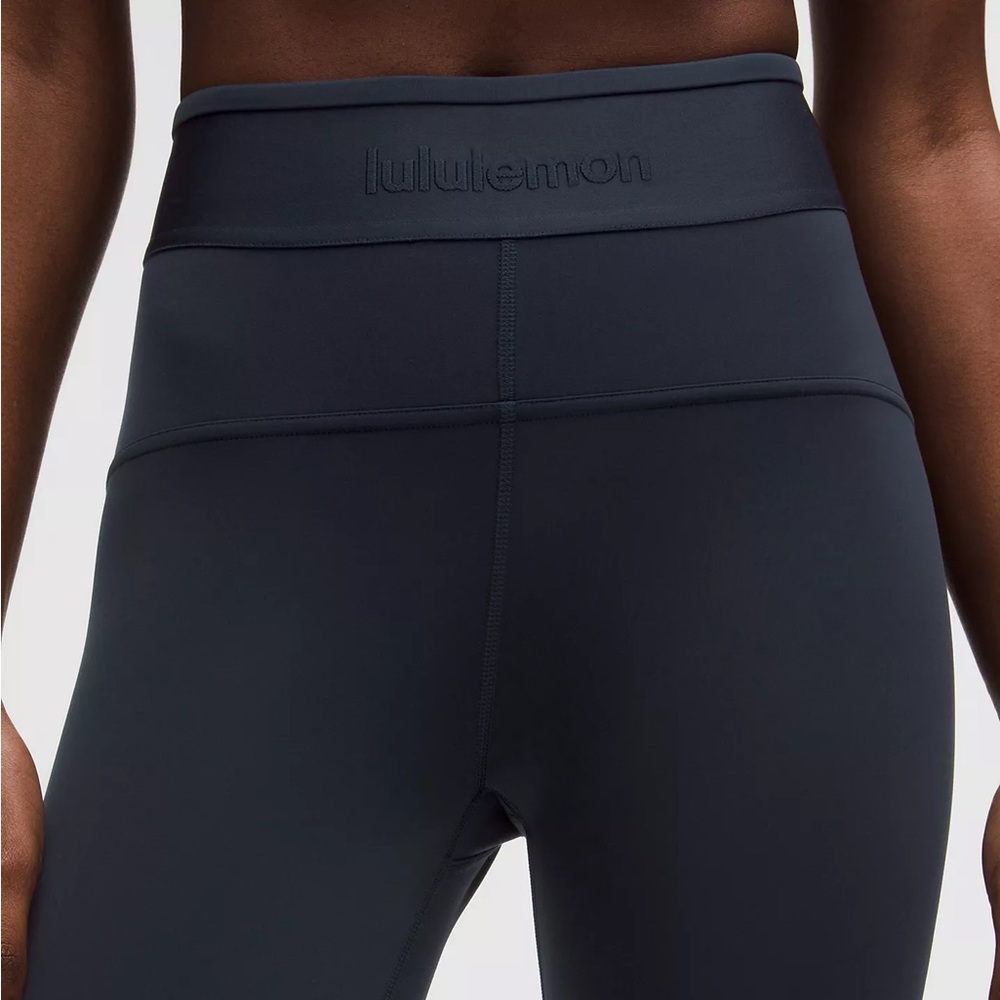 Lululemon Navy License to Train High-Rise Leggings 28” size 6 w/ logo band new